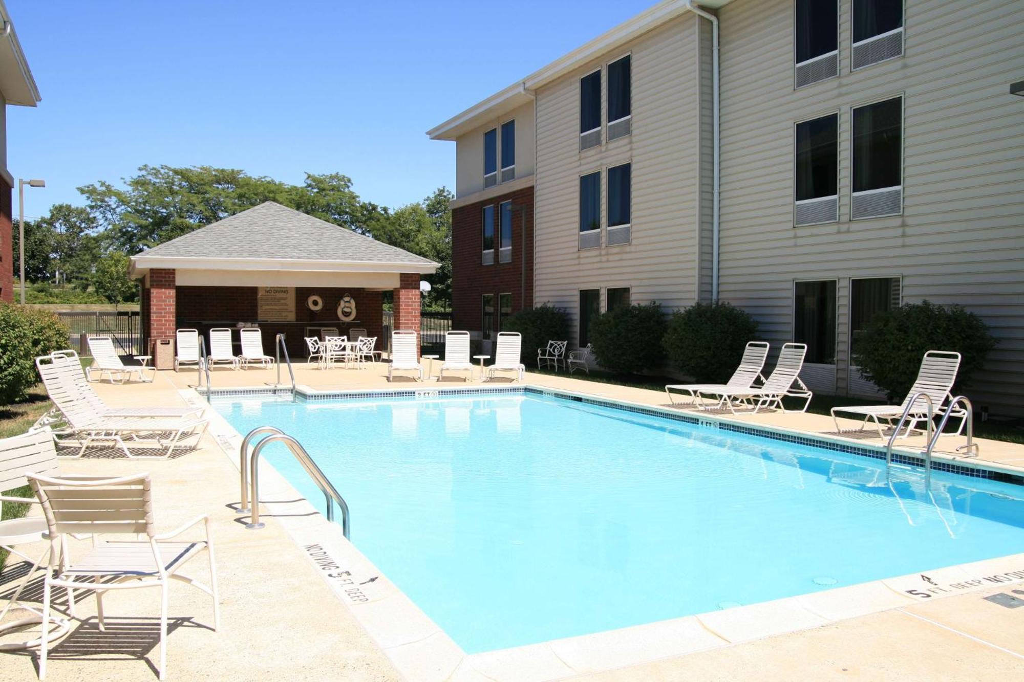 Hampton Inn & Suites Newtown Yardley Εξωτερικό φωτογραφία