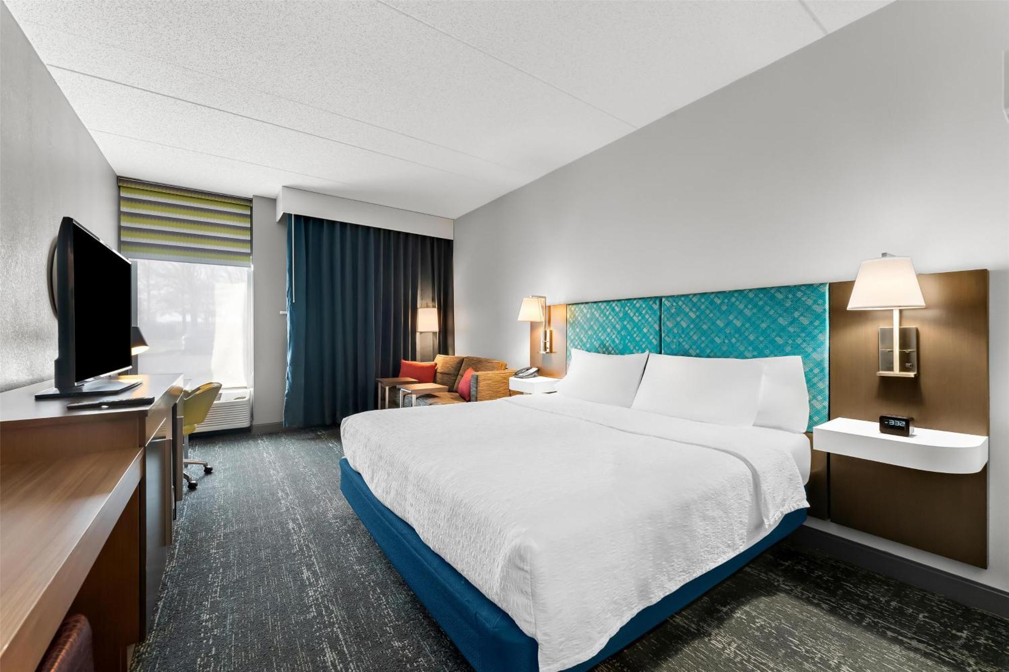 Hampton Inn & Suites Newtown Yardley Εξωτερικό φωτογραφία