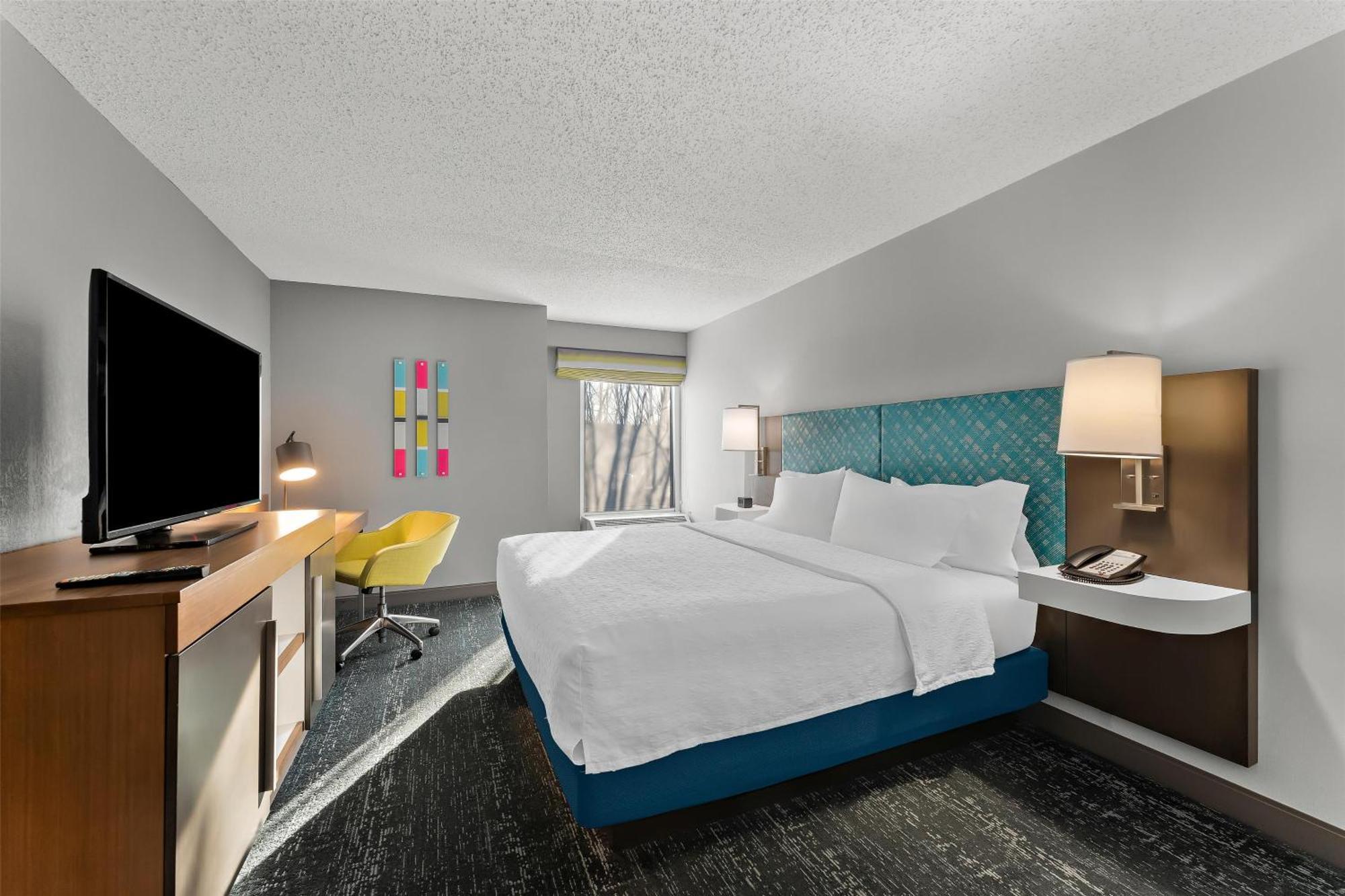 Hampton Inn & Suites Newtown Yardley Εξωτερικό φωτογραφία